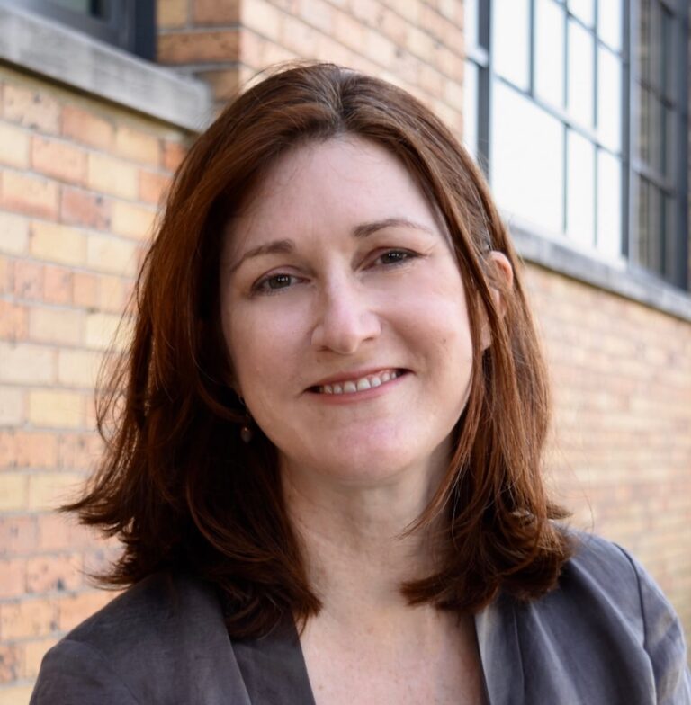Dr Leslie McIntosh