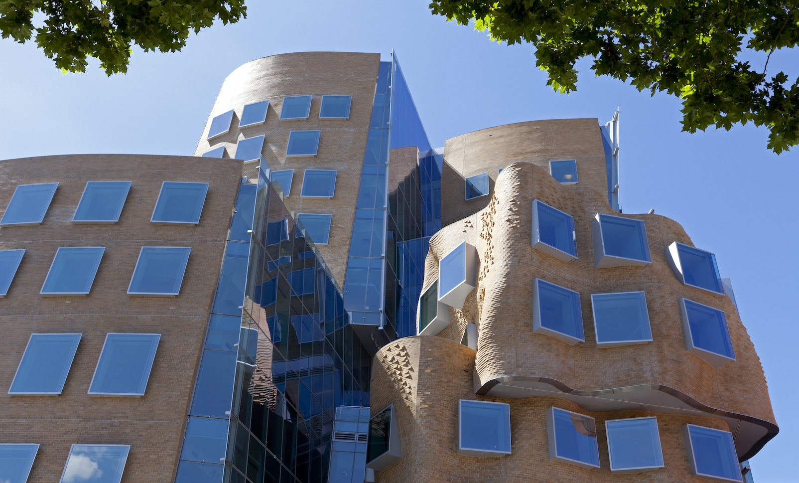 University of Technology Sydney chooses Figshare to drive the