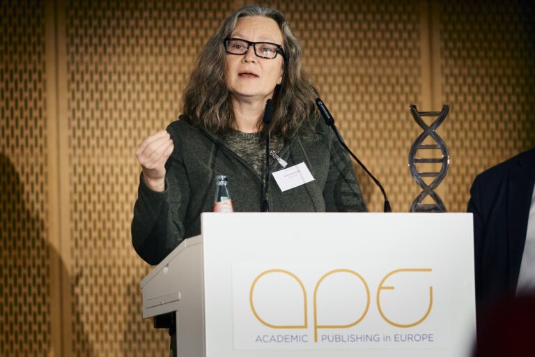 Dr Anita Bandrowski